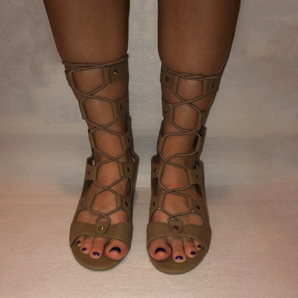 Shoes - Size 8 Strappy Sandals